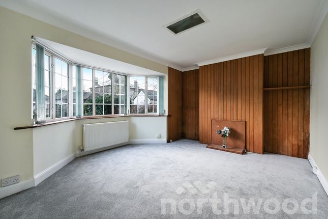 3, Chesterfield Road, Epsom photo 2