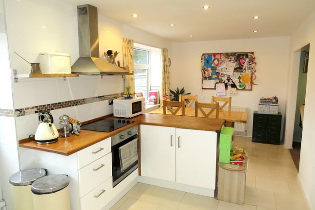 33, Arnolds Mead, Corsham photo 3