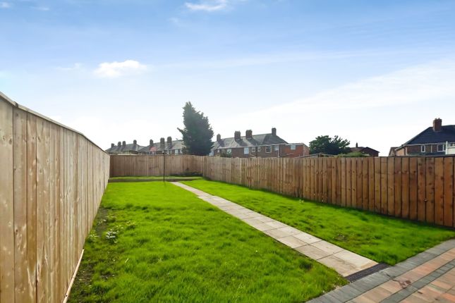104, Sycamore Avenue, South Shields photo 2