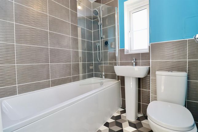 Grainger Drive, Pocklington photo 4