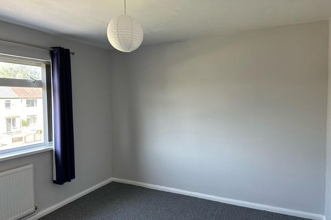 13, Aberford Road, Manchester photo 4
