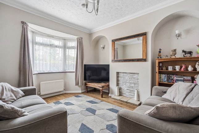 3, Orchard Way, Rickmansworth photo 4
