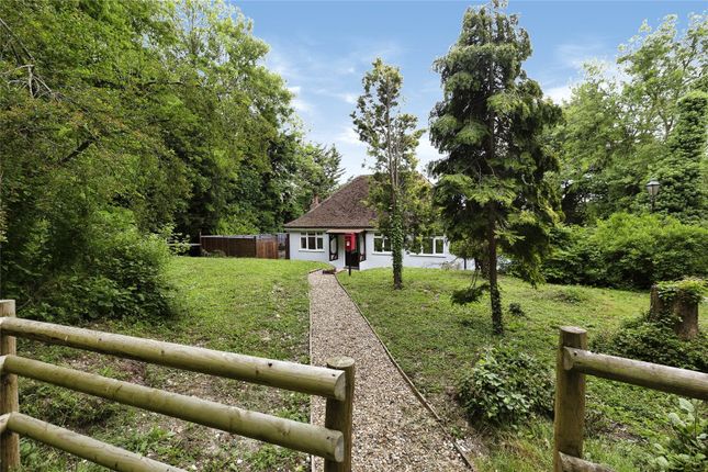Thumbnail Bungalow for sale in Church Road, Hartley, Kent
