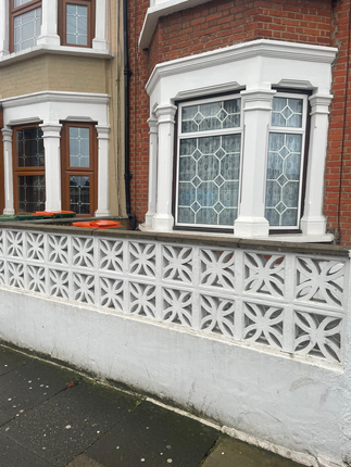 Thumbnail Terraced house to rent in Burges Road, London
