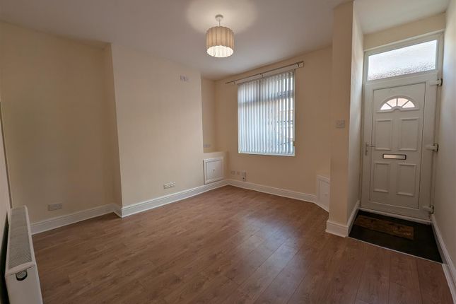 48, Grasmere Road, Darlington photo 2