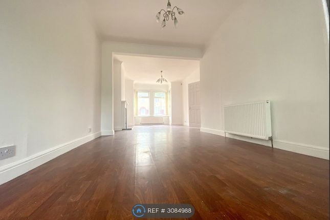 Ferndale Road Da, Gravesend photo 2