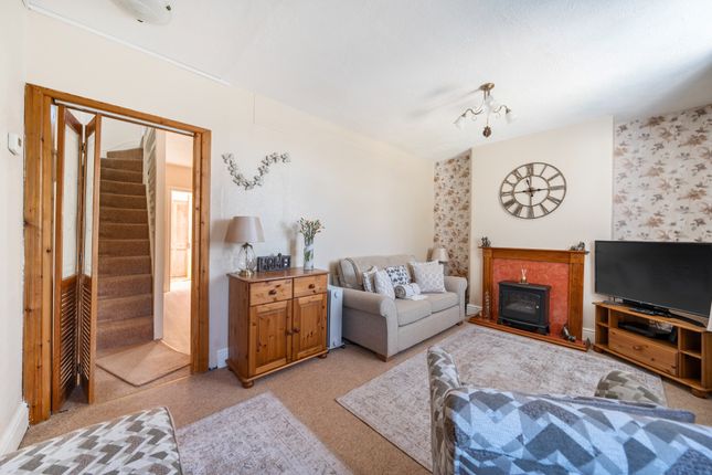 2 Chaplins Terrace, Ludgershall Road, Tidworth photo 4