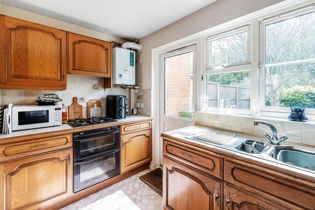 6, Abinger Close, Dorking photo 3