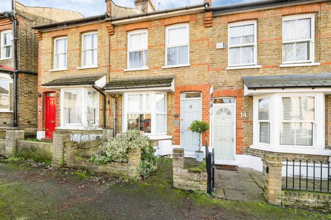 2-bed house on 16, Elm Grove, Woodford Green, £500,000