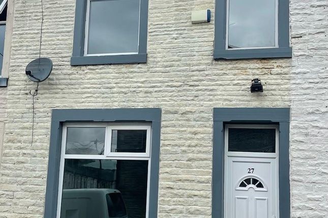 27, Woodbine Road, Burnley photo 3