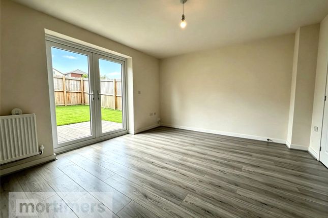 3, Dawson Close, Lancashire photo 4