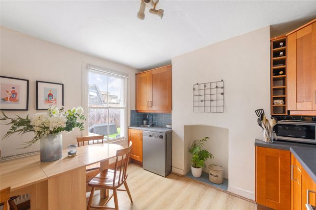 6b, Atherton Street, Battersea photo 2