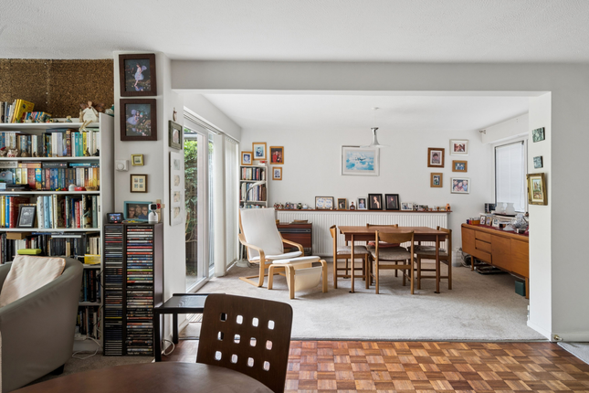 9, Arnett Way, Rickmansworth photo 4
