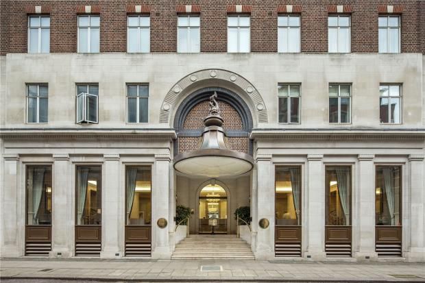 2 Bed Property For In Fountain House Park Street Mayfair External Of Fountain House Park Street Mayfair London W1k