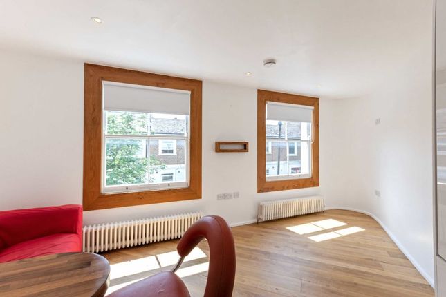 Thumbnail Flat to rent in Perrers Road, London