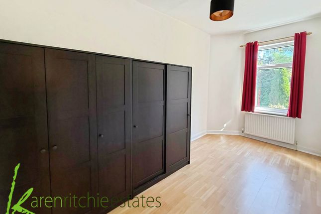 10, Heaton Road, Bolton photo 5