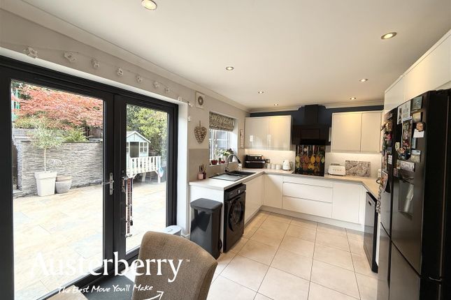 79, Highland Drive, Stoke-On-Trent photo 3