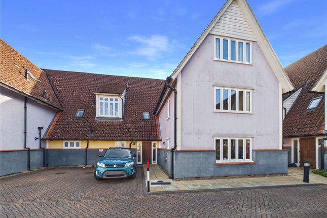 1-bed flat on Meadow Lane, Suffolk, £100,000