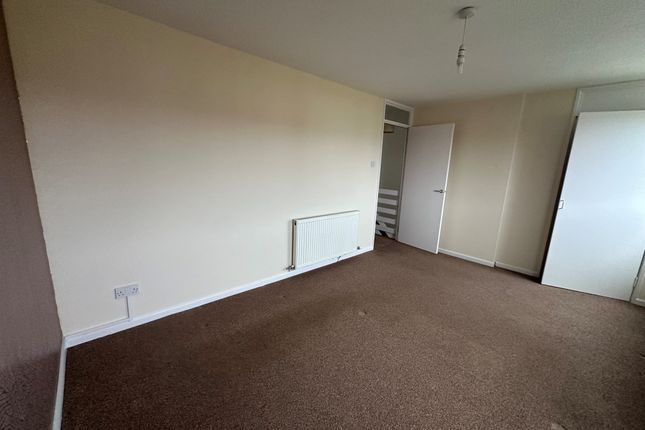 2, Widnes photo 4