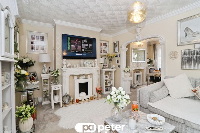 51, Pencoed Avenue, Blackwood photo 4