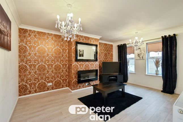 5, Jenkins Row, Tredegar photo 3