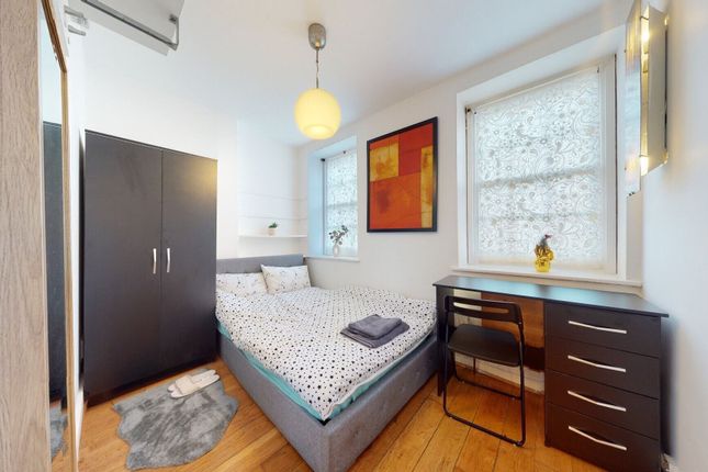 Thumbnail Flat to rent in Maygood Street, London
