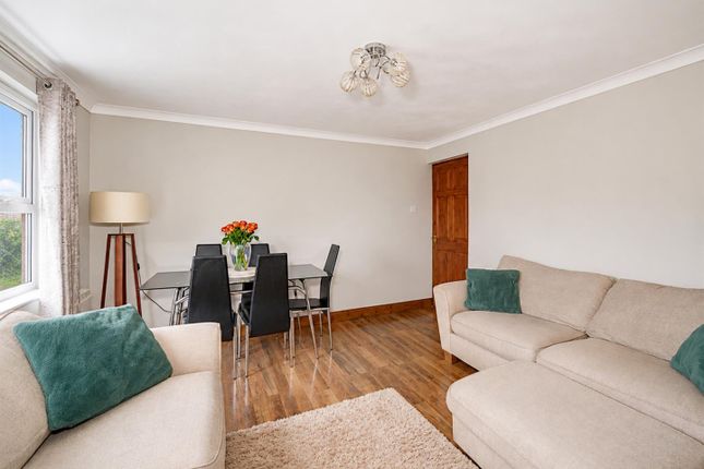 2/1, 1, Denhead Crescent, Dundee photo 4