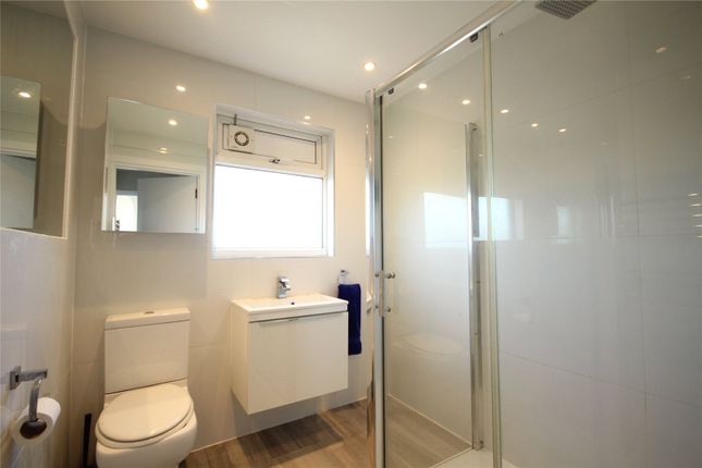 Flat for sale in Woodland Way, Mill Hill, London