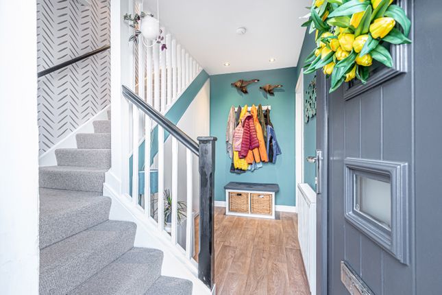 8, Coventry Place, Kinross photo 4