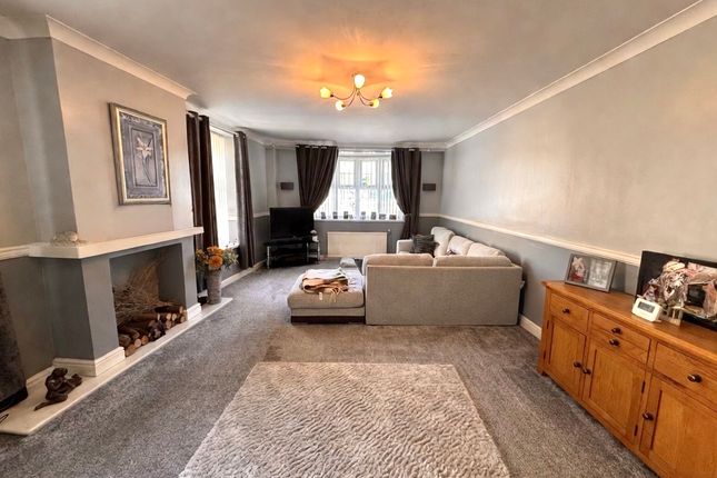 120, Sandy Road, Llanelli photo 4