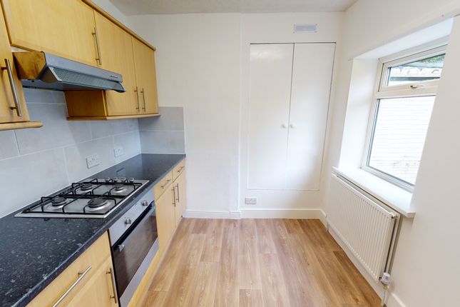 266, Ingleby Road, Bradford photo 3
