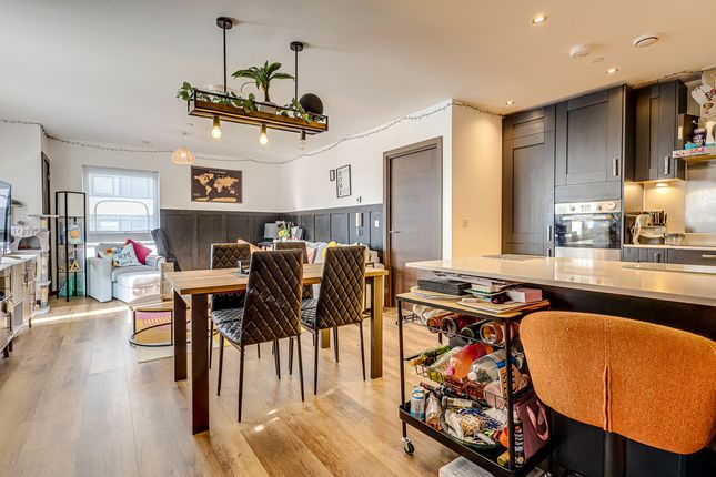Flat 135, 27, Victoria Avenue, Southend-on-Sea photo 3