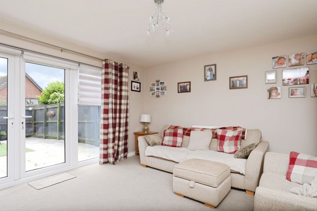 2, Mayfly Road, Swaffham photo 4