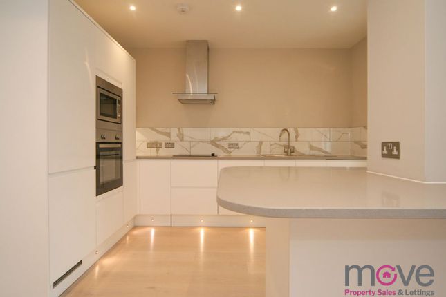Flat 2, 3 Douro Road, Cheltenham photo 3