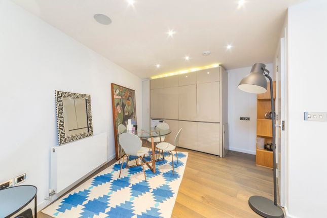 Flat to rent in Fortess Road, Kentish Town