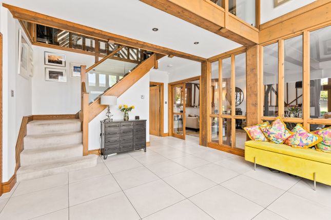 3, Willow Court, Letchworth Garden City photo 2
