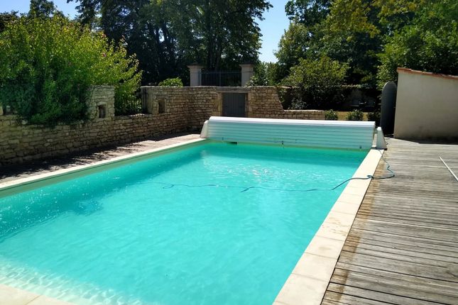 Country house for sale in 17330 Bernay-Saint-Martin, France