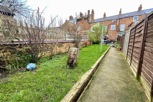 150 Falsgrave Road, Scarborough photo 4