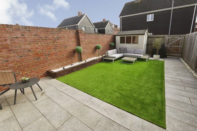 12, Widvale Road, Essex photo 2