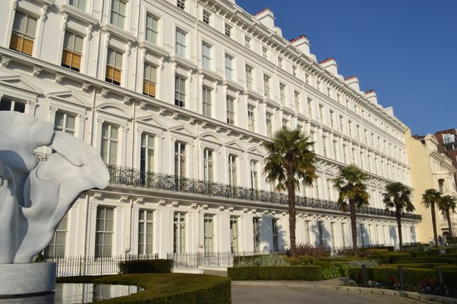 Flat for sale in The Lancasters, Lancaster Gate / Hyde Park, London