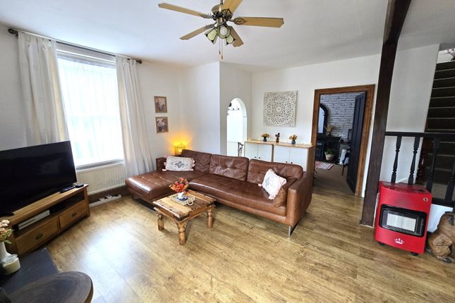 Caerbont Farm, Brecon Road, Swansea photo 2