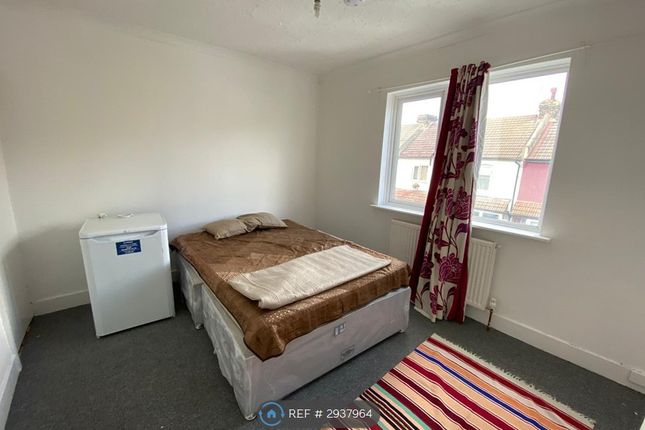 Charter Street, Gillingham photo 5