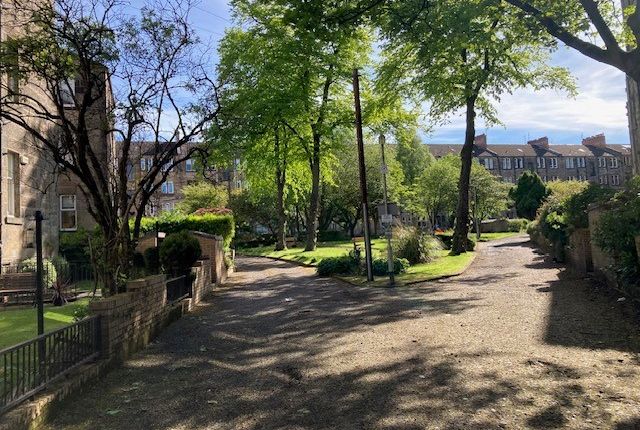 Flat for sale in Crow Road, Broomhill, Glasgow