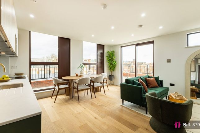 1-bed flat on 318 6 Olias Court, Worple Road, London, £540,000