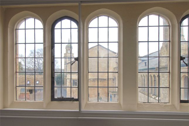 21, The Tabernacle, Trowbridge photo 2