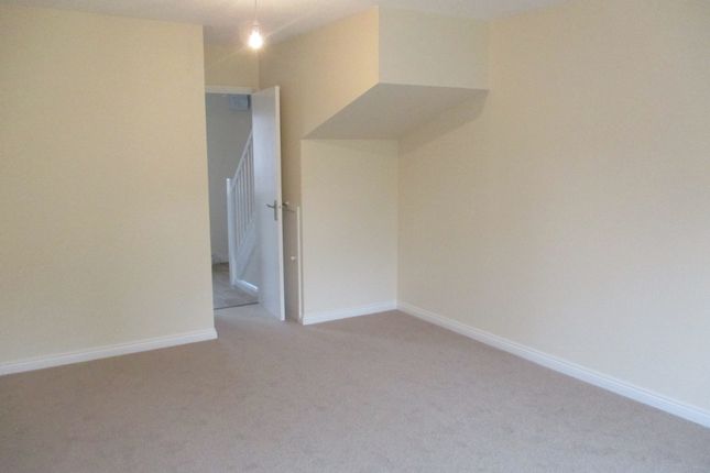 Terraced house to rent in Meadow Rise, Burford