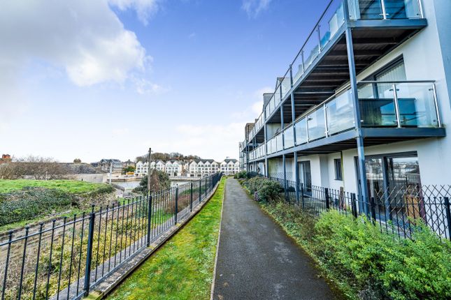 Flat for sale in Causeway View, Plymouth, Devon