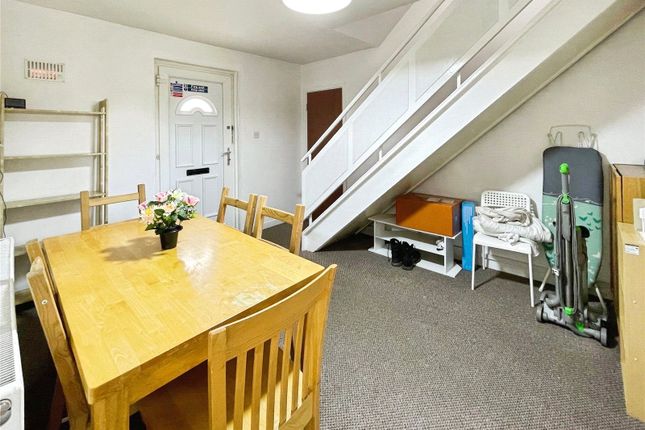 5, Founder Close, West Midlands photo 2