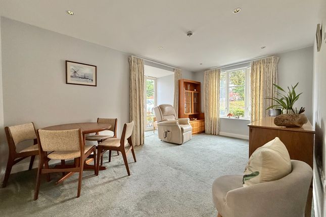 35 Garnier Drive, Bishopstoke Park, Eastleigh photo 2