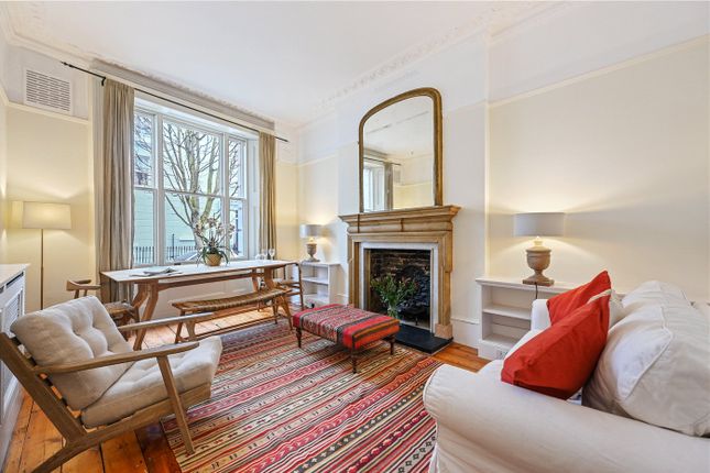Flat for sale in Dawson Place, London